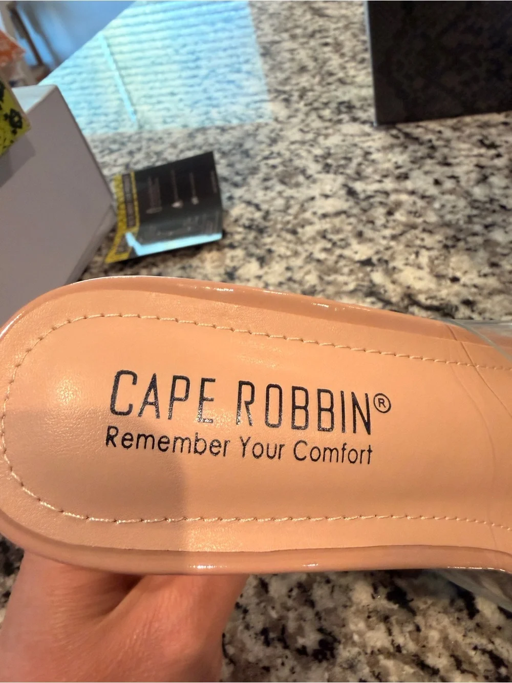 NWT Women’s 8 Cape Robbin Nude Clear Platform Mules with Glossy Nude Heel